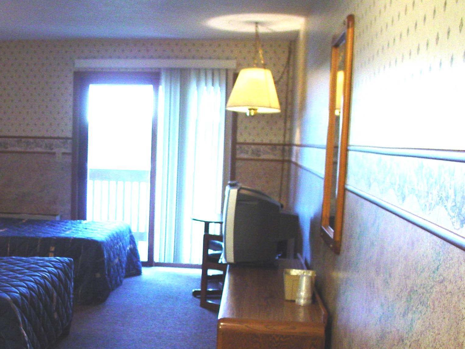 St. Croix Inn Solon Springs Екстериор снимка